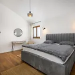 Luxury Sofia With Pool And Garage In Porec, Istria Villa
