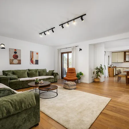 Luxury Sofia With Pool And Garage In Porec, Istria Dracevac