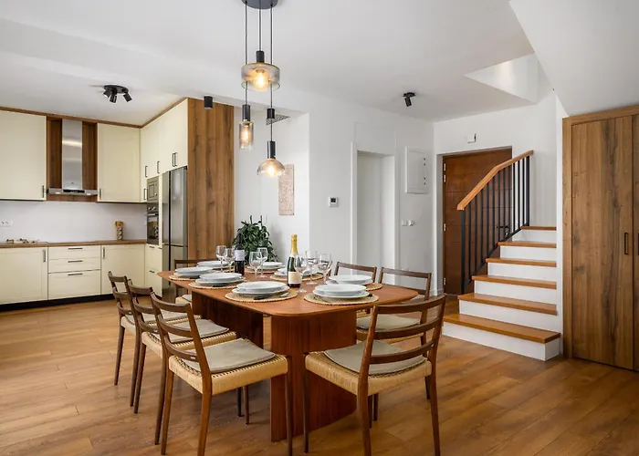 Luxury Sofia With Pool And Garage In Porec, Istria Villa Dračevac